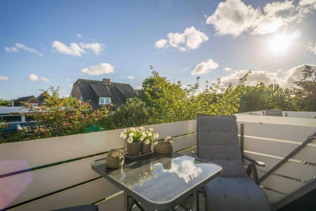 Maritim Und Individuell In Wenningstedt Mit Balkon Leilighet Eksteriør bilde
